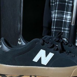 New balance 210 sneakers black